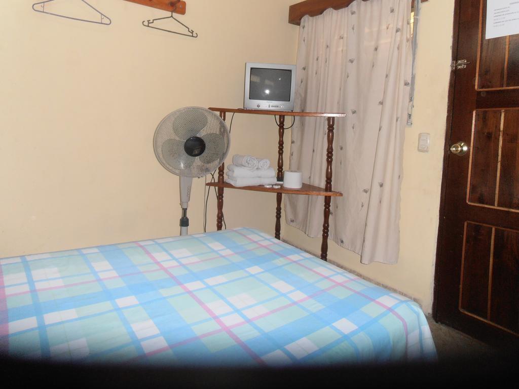 Hotel & Hostal Yaxkin Copán Esterno foto