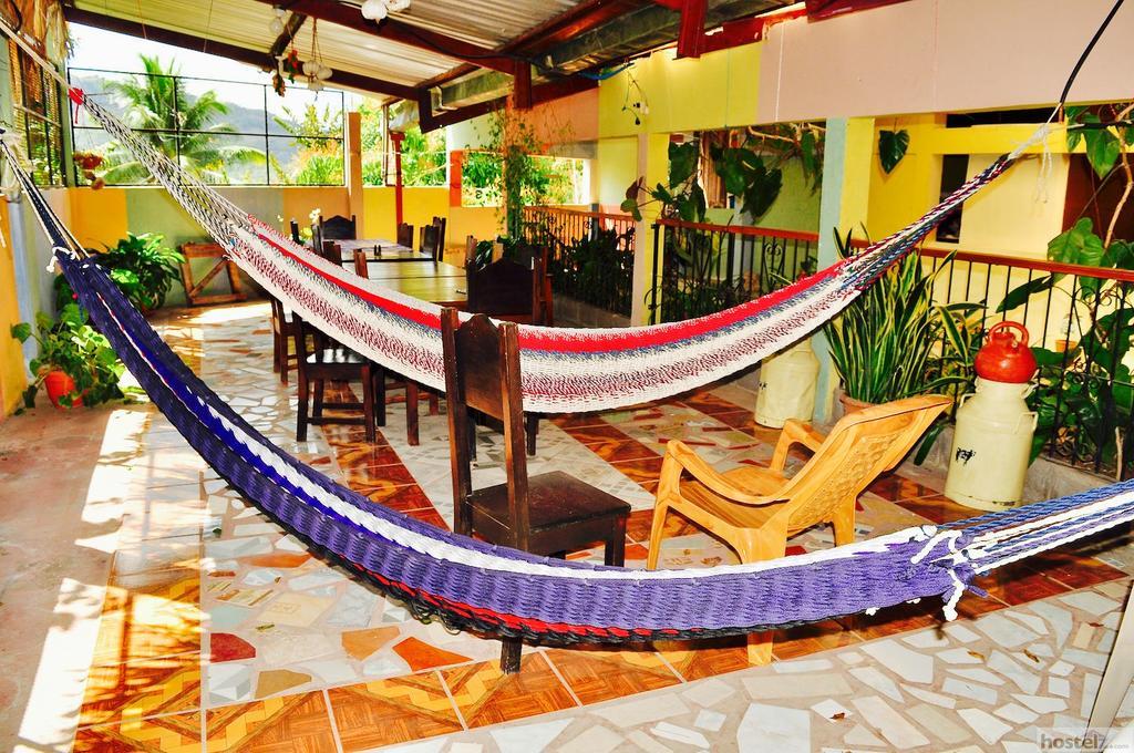 Hotel & Hostal Yaxkin Copán Esterno foto